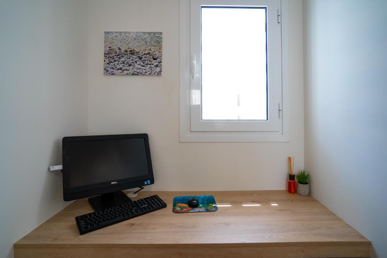 Apartament Maxblue 2 Pireus Zewnętrze zdjęcie